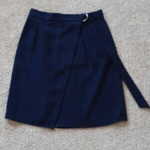 LOUIS VUITTON 36 navy skirt
